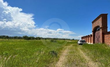 Terreno residencial en venta en Villa Corona Centro