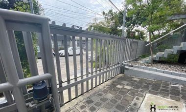 Oficina en renta en Fraccionamiento Jardines de San Ignacio