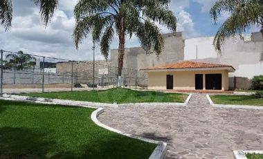 Terreno residencial en venta en Los Laureles