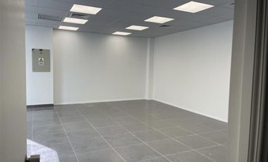 Local Comercial en Arriendo en Cerca De Parque Bustamenete
