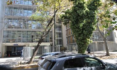 Local Comercial en Arriendo en Cerca De Parque Bustamenete