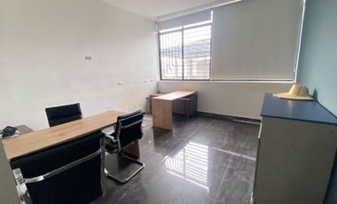 Edificio Comercial en Suroeste de Guayaquil  AdrM