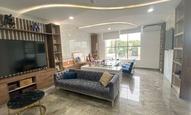 Edificio Comercial en Suroeste de Guayaquil  AdrM