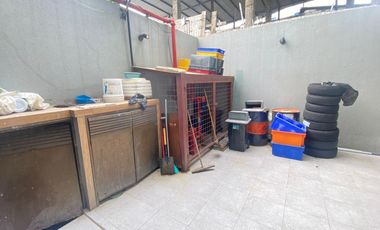 Edificio Comercial en Suroeste de Guayaquil  AdrM