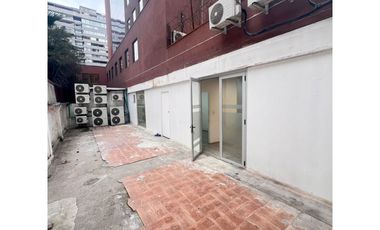 ARRIENDO Local Comercial de 357,70 m2, Metro Tobalaba, Las Condes