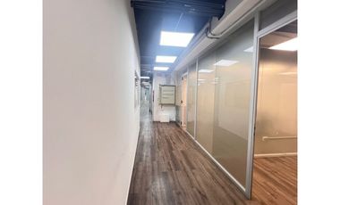 ARRIENDO Local Comercial de 357,70 m2, Metro Tobalaba, Las Condes