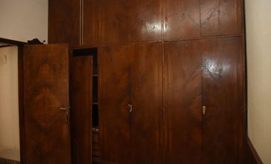 Casa  en Alquiler Ramos Mejia / La Matanza (A108 8026)