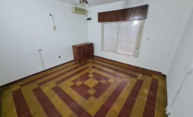 Casa en venta, Los polvorines. Excelente ubicacion, oportunidad. Retasada.