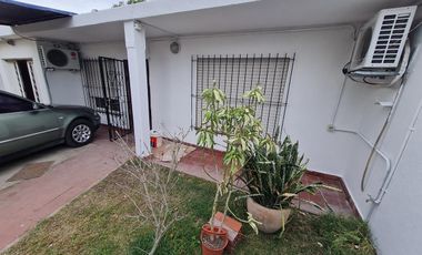 Casa en venta, Los polvorines. Excelente ubicacion, oportunidad. Retasada.