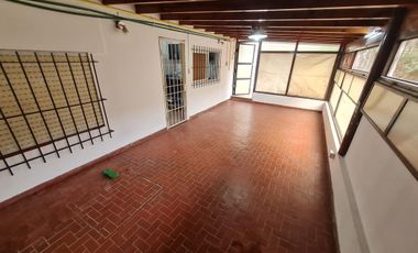 Casa en venta, Los polvorines. Excelente ubicacion, oportunidad. Retasada.