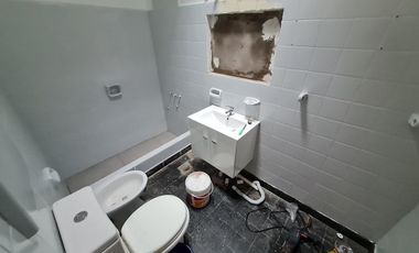 Casa en venta, Los polvorines. Excelente ubicacion, oportunidad. Retasada.