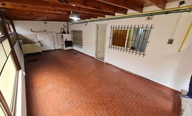 Casa en venta, Los polvorines. Excelente ubicacion, oportunidad. Retasada.
