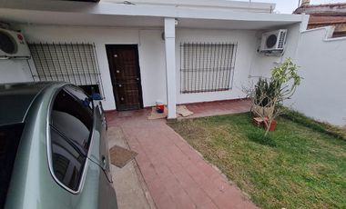 Casa en venta, Los polvorines. Excelente ubicacion, oportunidad. Retasada.