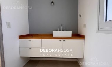 Casa en Venta 7 ambientes al Agua - Puertos Barrio Muelles