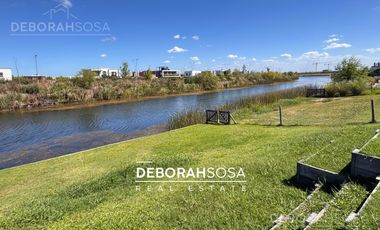Casa en Venta 7 ambientes al Agua - Puertos Barrio Muelles