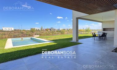 Casa en Venta 7 ambientes al Agua - Puertos Barrio Muelles