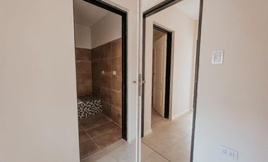 Casa a estrenar en Capilla Del Señor
