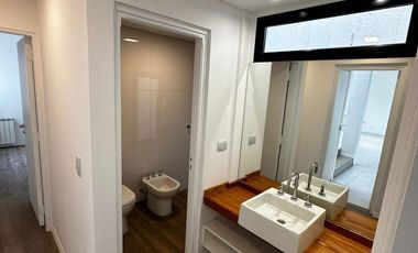 VENTA AMPLIA CASA A ESTRENAR - 3 dormitorios, Sala de estudio - Solares de Manantiales!