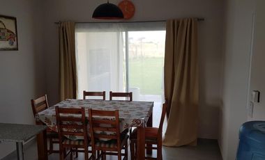 Casa en venta - 4 Dormitorios  4 Baños 2 Cocheras - 860Mts2 - Escobar