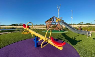 Venta Casa en Zona Country norte de Mérida en Privada con amenidades