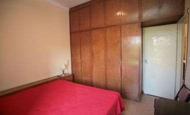 PH en 1er piso por escalera ideal para 2 familias, Cómodos ambientes con patio y terraza