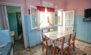 PH en 1er piso por escalera ideal para 2 familias, Cómodos ambientes con patio y terraza