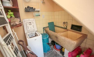 PH en 1er piso por escalera ideal para 2 familias, Cómodos ambientes con patio y terraza