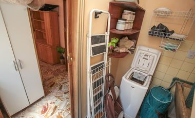 PH en 1er piso por escalera ideal para 2 familias, Cómodos ambientes con patio y terraza