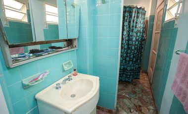 PH en 1er piso por escalera ideal para 2 familias, Cómodos ambientes con patio y terraza
