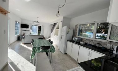 Casa en venta - 3 Dormitorios 1 Baño - 500Mts2 - Valeria del Mar