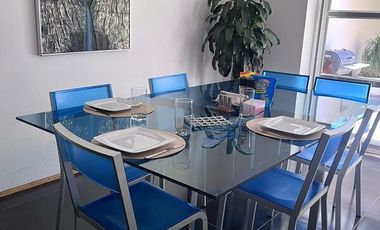 VENTA CASA CON JARDÍN EN LOMAS DE BEZARES