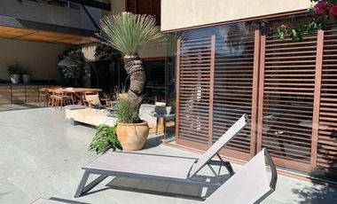 Casa en venta en Valle de Bravo junto al lago