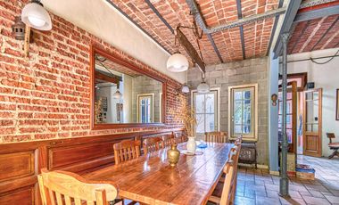 VENTA Casa sobre Lote Propio con parque  en SAN ISIDRO