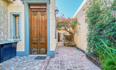 VENTA Casa sobre Lote Propio con parque  en SAN ISIDRO