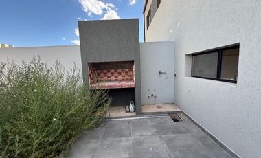 Venta de duplex a estrenar en Primaterra, Centenario
