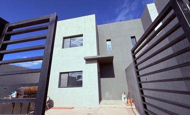 Venta de duplex a estrenar en Primaterra, Centenario
