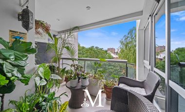 Piso en torre Bajo Belgrano, balcón, terraza, parrilla, amenities, seguridad 24hs, 2 cocheras