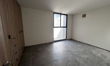 CASA EN RENTA PARA ESTRENAR EN ALTOS JURIQUILLA