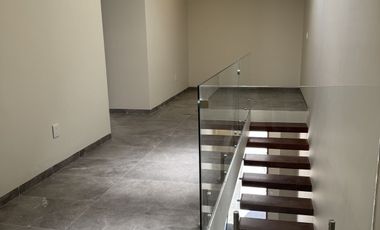 CASA EN RENTA PARA ESTRENAR EN ALTOS JURIQUILLA