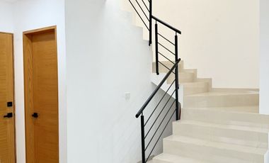 Casa en venta en esquina, en fraccionamiento privado y al sur de la ciudad