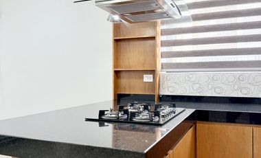Casa en venta en esquina, en fraccionamiento privado y al sur de la ciudad