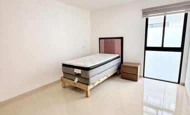 Casa en venta en esquina, en fraccionamiento privado y al sur de la ciudad