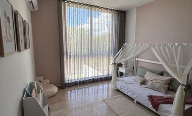 VENTA DE CASA EN MERIDA CON ALBERCA EN PRIVADA CON AMENIDADES TEMOZON NORTE