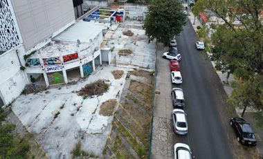Se Renta terreno sobre Avenida en Ciudad del Sol Zapopan