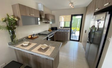 CASA  EN VENTA  EN ZAKIA QUERÉTARO