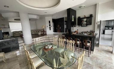 CASA EN VENTA O RENTA EN CONDADO DE SAYAVEDRA