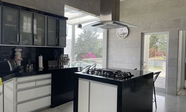 CASA EN VENTA O RENTA EN CONDADO DE SAYAVEDRA