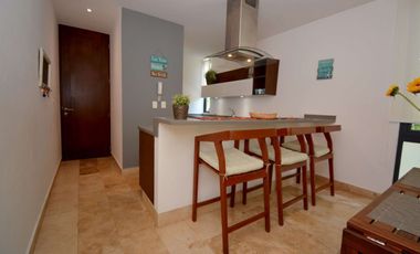 Exquisito Penthouse de 3 Habitaciones en el Corazón de Tulum Encantador