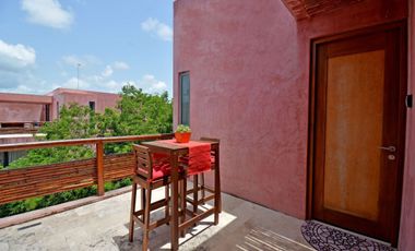 Exquisito Penthouse de 3 Habitaciones en el Corazón de Tulum Encantador