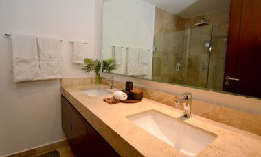 Exquisito Penthouse de 3 Habitaciones en el Corazón de Tulum Encantador
